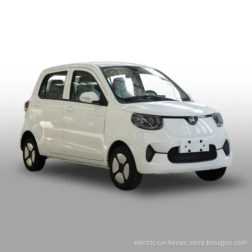 Classic Color Family EV Car 4 Seats Electric Car